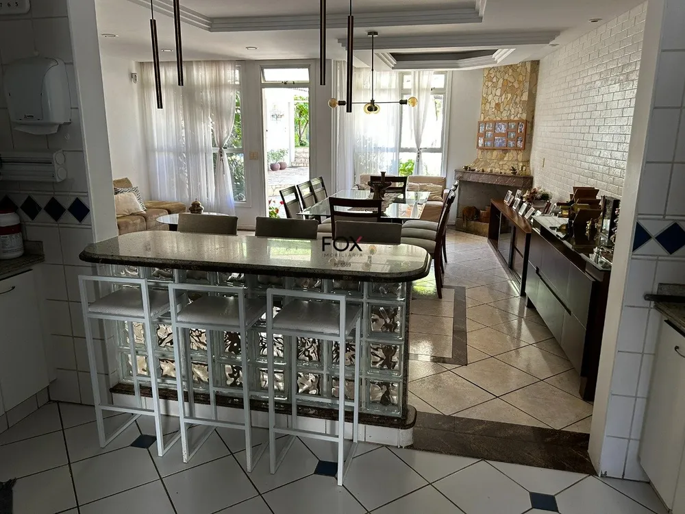 Casa, 4 quartos, 268 m² - Foto 23