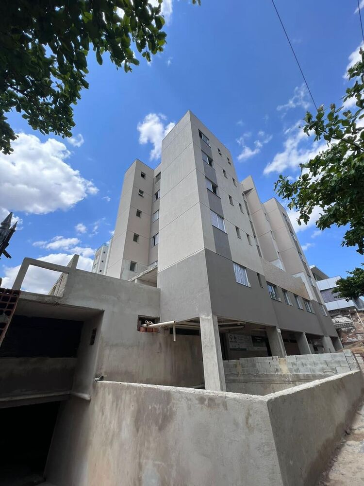 Apartamento à venda com 2 quartos, 79m² - Foto 3
