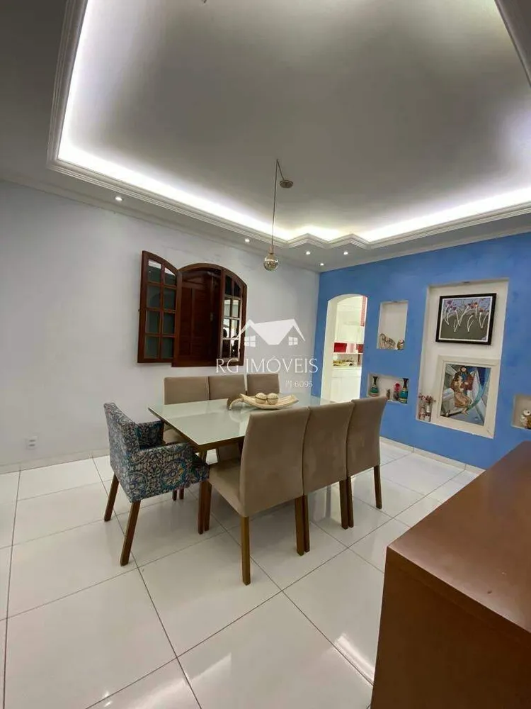 Casa, 3 quartos, 200 m² - Foto 9