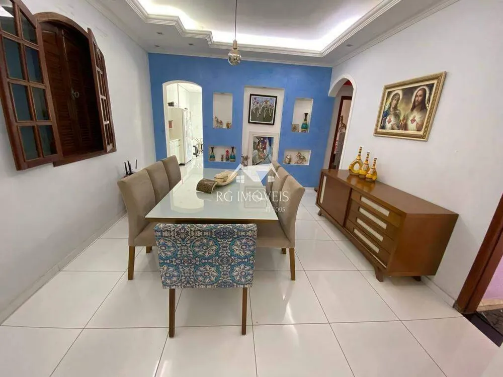 Casa, 3 quartos, 200 m² - Foto 8