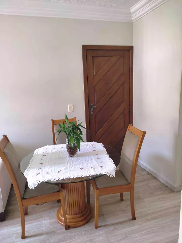 Apartamento à venda com 2 quartos, 50m² - Foto 2