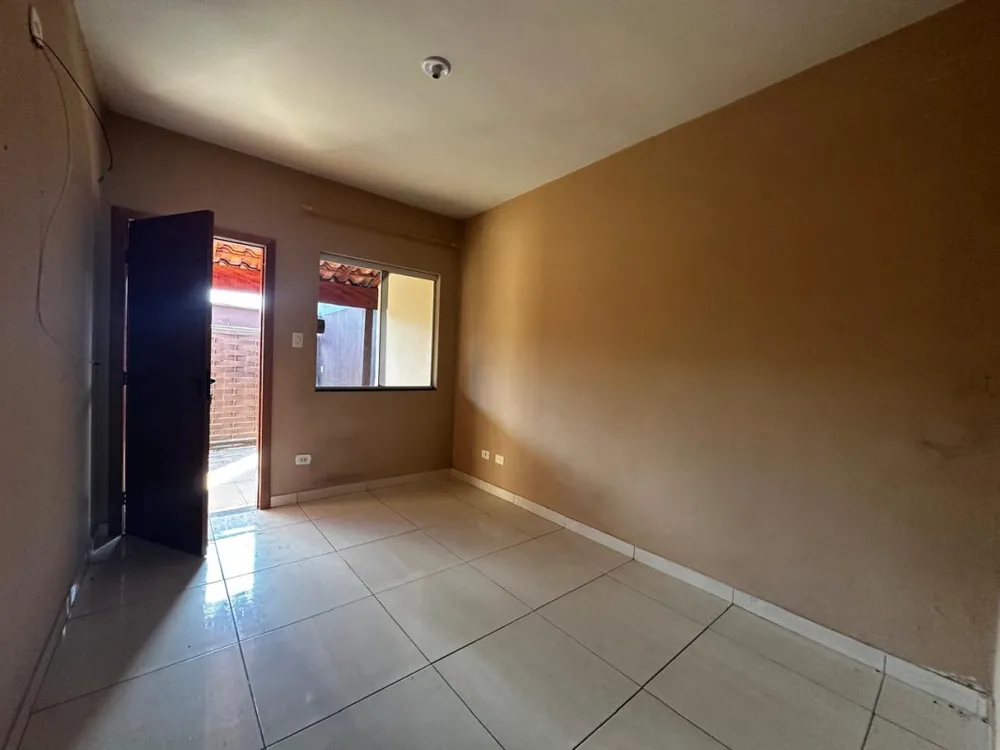 Casa, 2 quartos, 240 m² - Foto 3