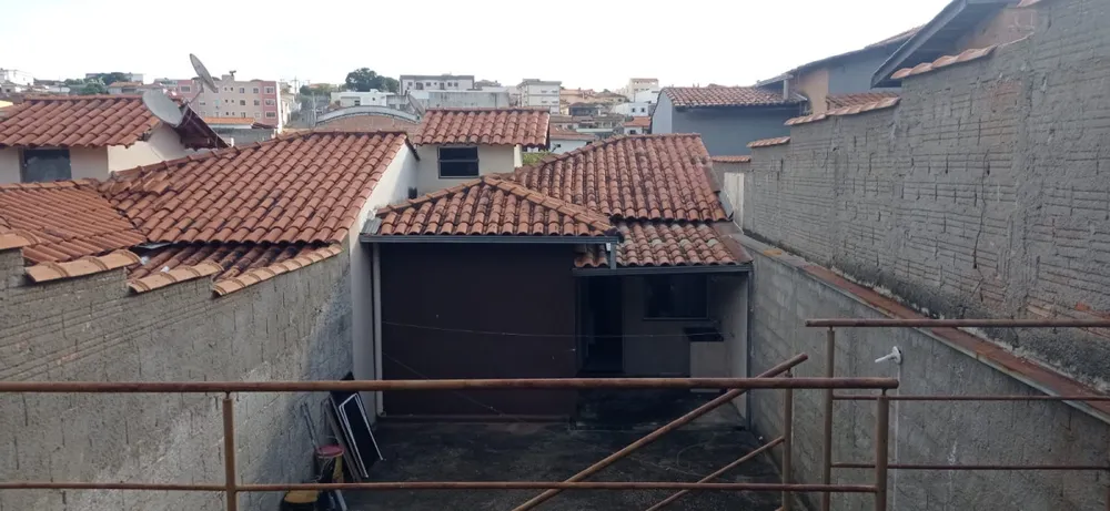 Casa, 2 quartos, 240 m² - Foto 11