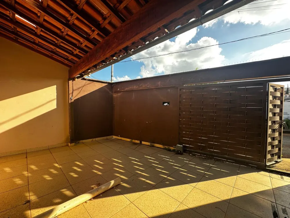 Casa, 2 quartos, 240 m² - Foto 2