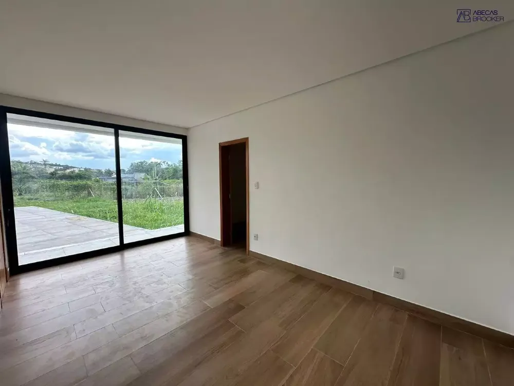 Casa, 3 quartos, 250 m² - Foto 2