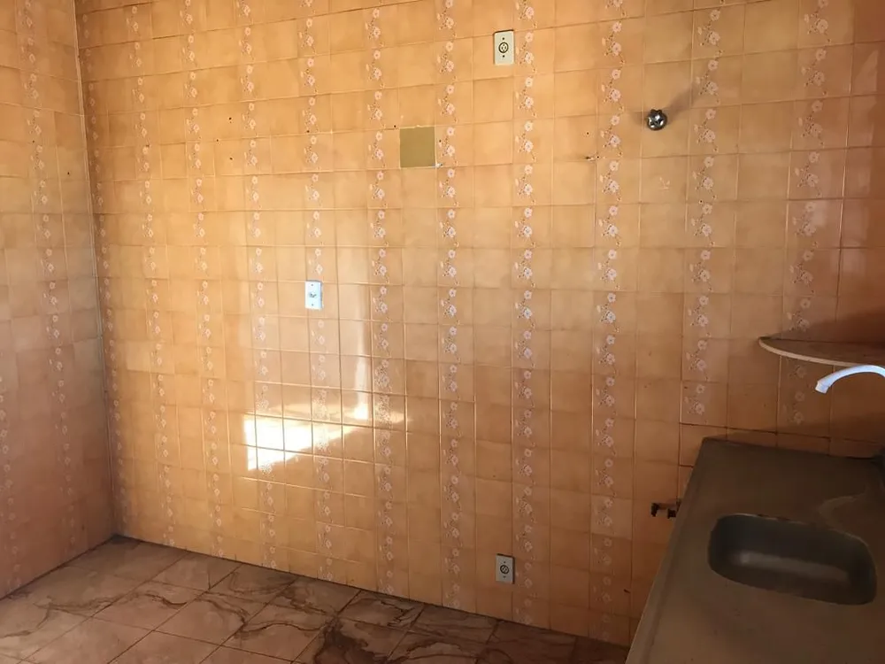 Casa, 4 quartos, 201 m² - Foto 2