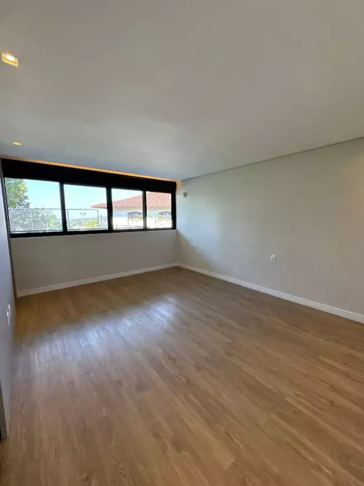 Casa, 7 quartos, 2300 m² - Foto 13