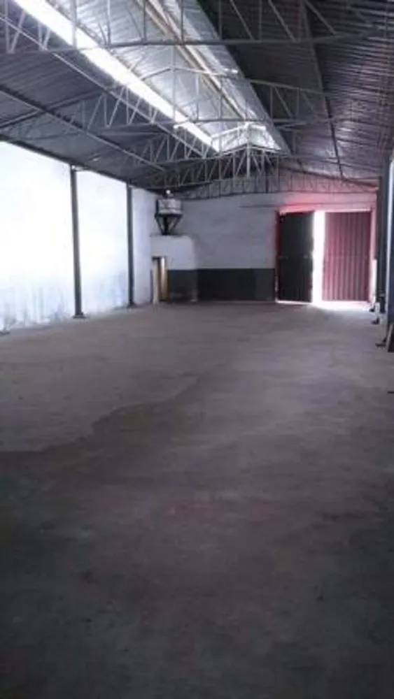 Depósito-Galpão, 300 m² - Foto 2