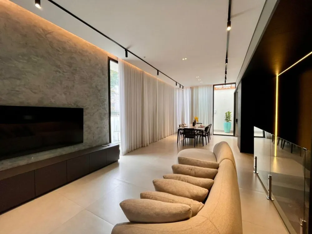 Casa, 5 quartos, 360 m² - Foto 1
