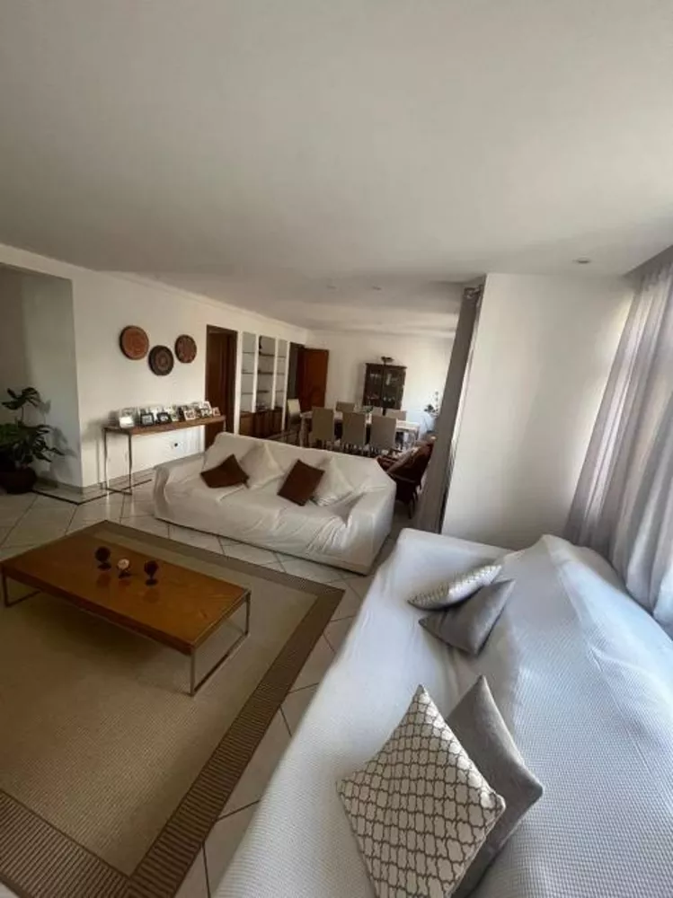 Apartamento à venda com 4 quartos, 180m² - Foto 3