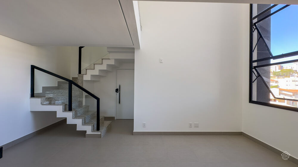 Cobertura à venda com 3 quartos, 150m² - Foto 1
