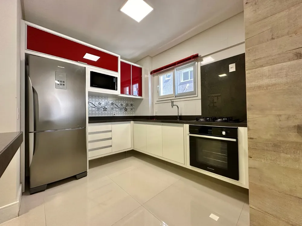 Apartamento, 3 quartos, 161 m² - Foto 2