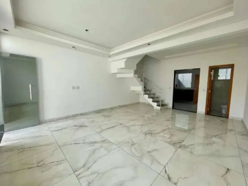 Casa, 3 quartos, 105 m² - Foto 2