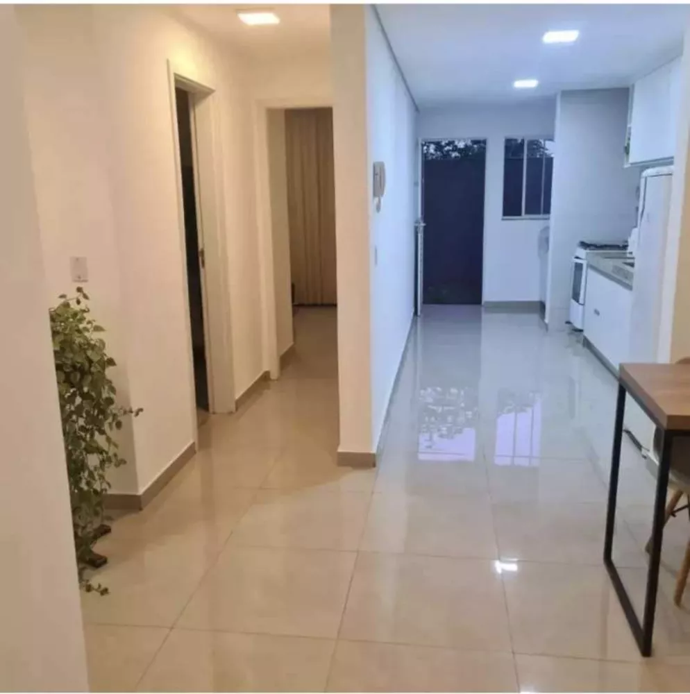 Apartamento à venda com 3 quartos, 71m² - Foto 1