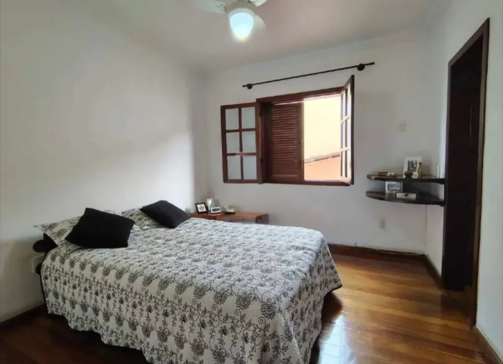 Casa, 4 quartos, 323 m² - Foto 5