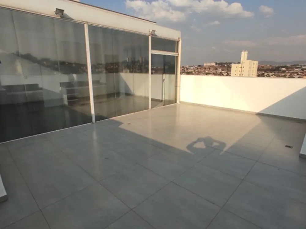Cobertura, 3 quartos, 140 m² - Foto 2