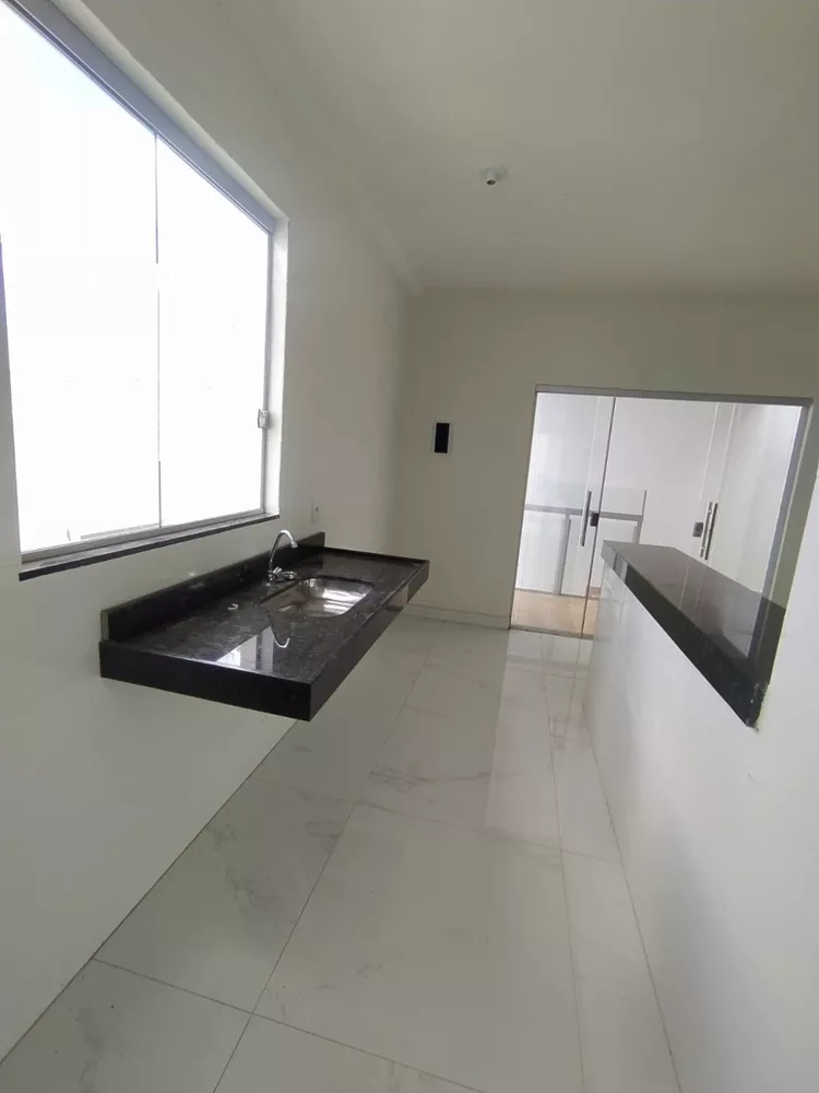 Casa à venda com 3 quartos, 110m² - Foto 5