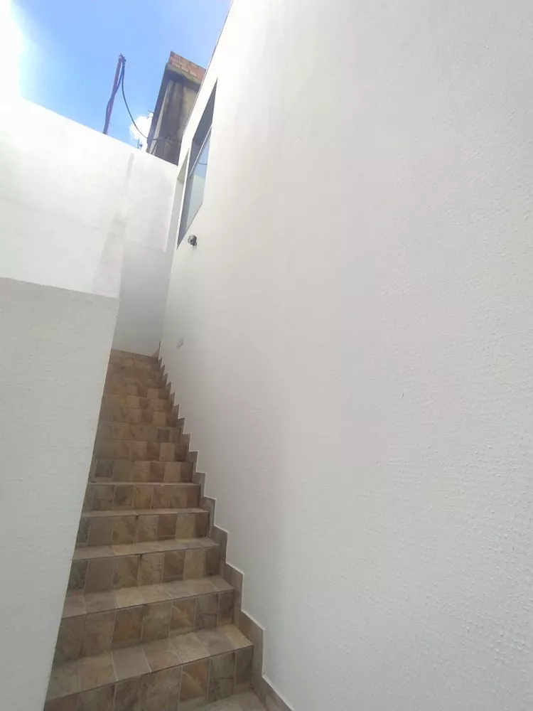 Casa à venda com 3 quartos, 110m² - Foto 13