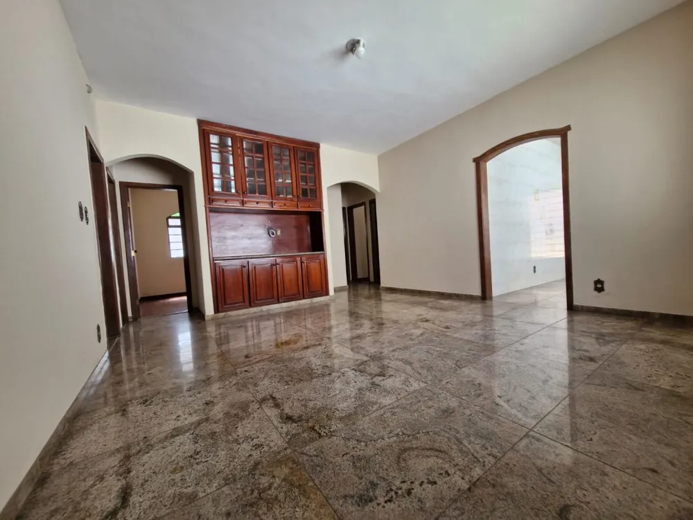 Casa, 4 quartos, 250 m² - Foto 10