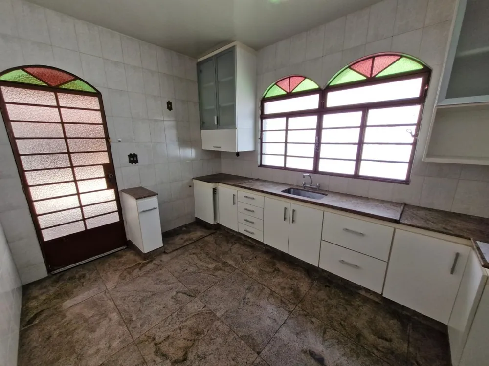 Casa, 4 quartos, 250 m² - Foto 7