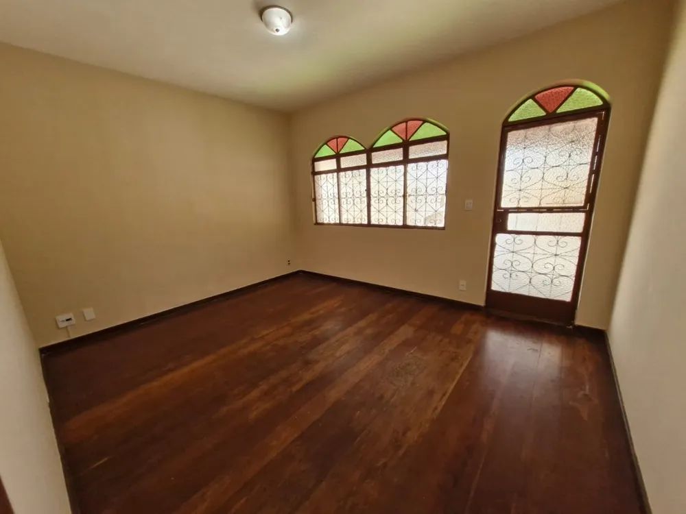 Casa, 4 quartos, 250 m² - Foto 11