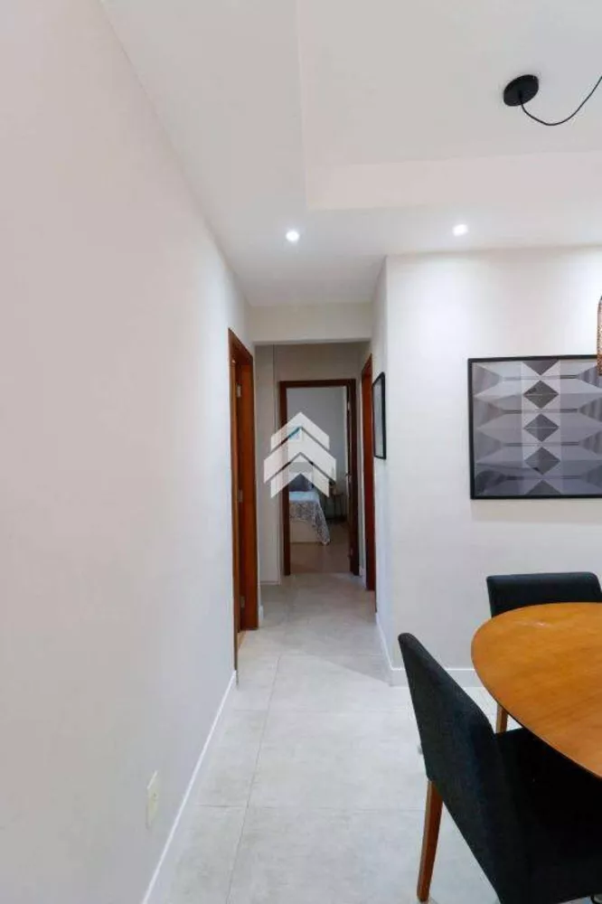 Apartamento à venda com 3 quartos - Foto 5