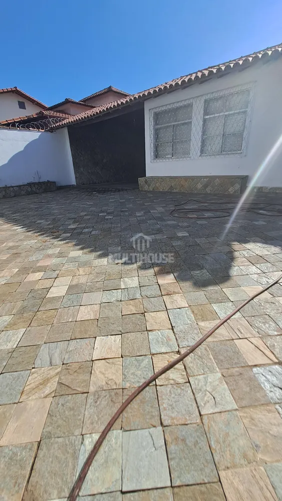 Casa, 2 quartos, 225 m² - Foto 1