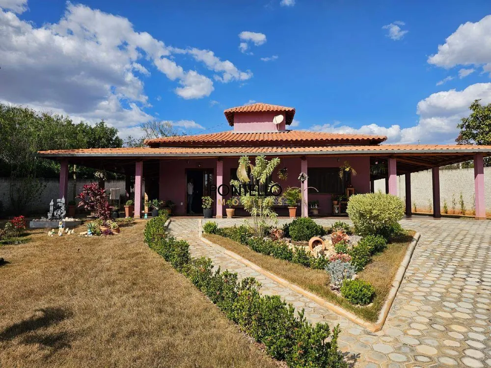 Chácara, 2 quartos, 1067 m² - Foto 3