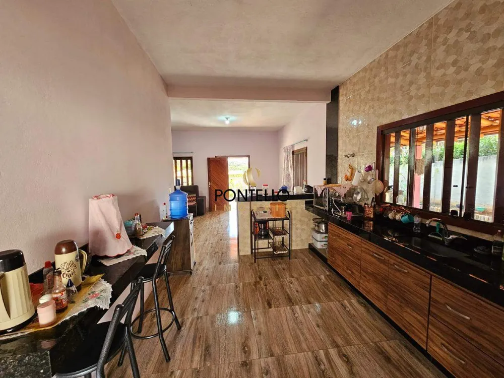 Chácara, 2 quartos, 1067 m² - Foto 3
