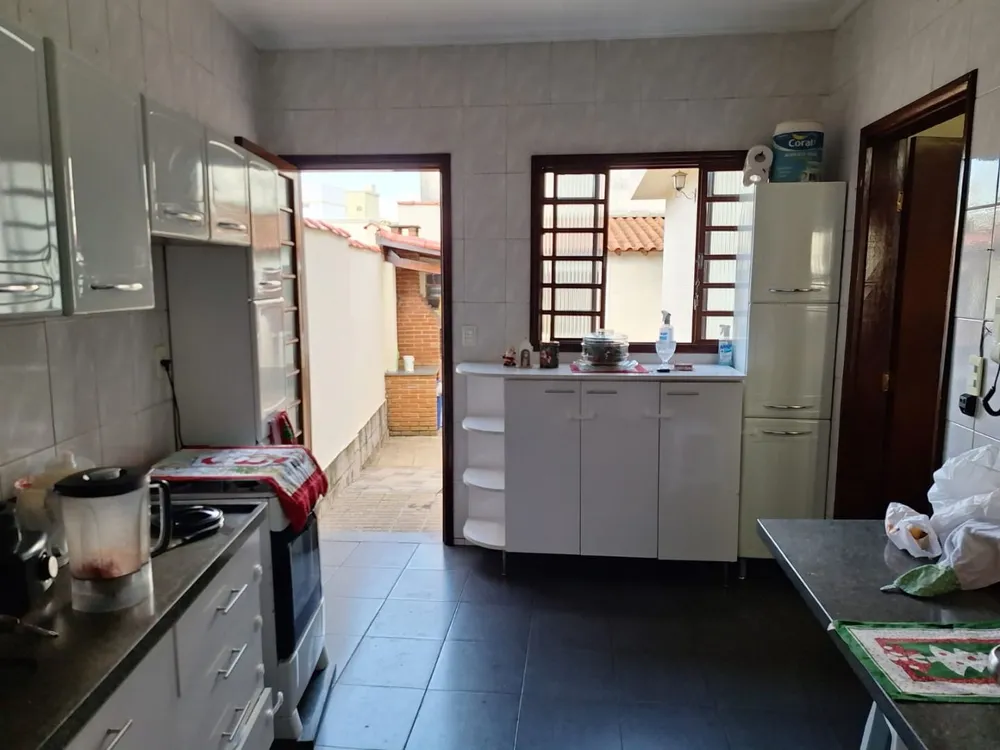 Casa, 3 quartos, 225 m² - Foto 7