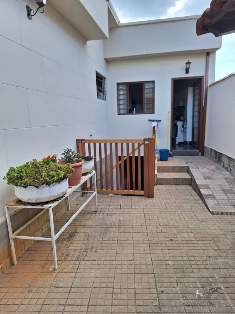 Casa, 3 quartos, 225 m² - Foto 11