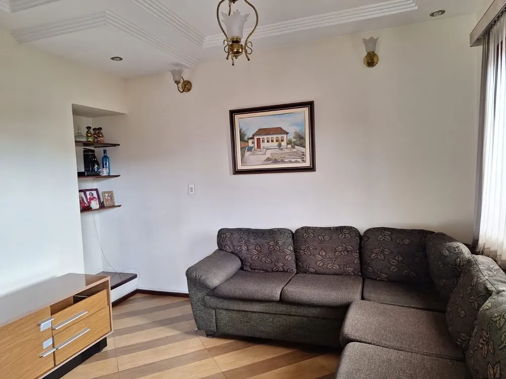 Casa, 3 quartos, 225 m² - Foto 2