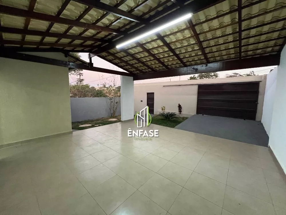 Casa à venda com 3 quartos, 360m² - Foto 3