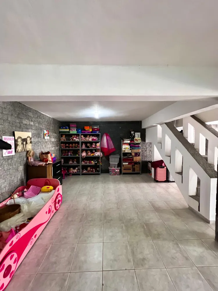 Casa, 3 quartos, 300 m² - Foto 8