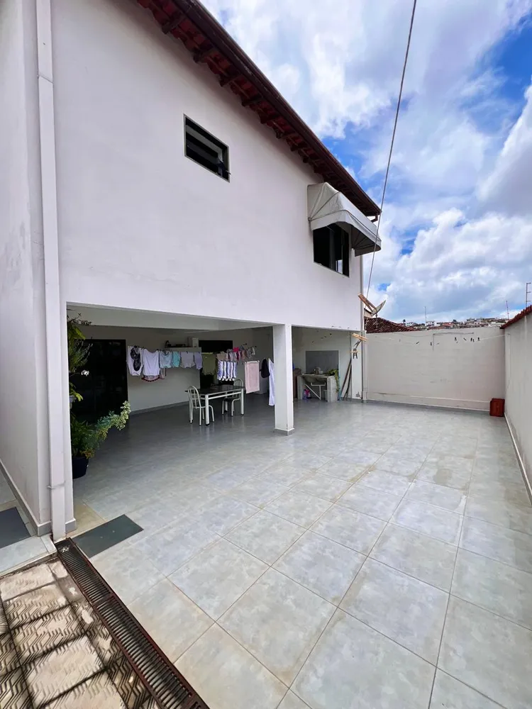 Casa, 3 quartos, 300 m² - Foto 4