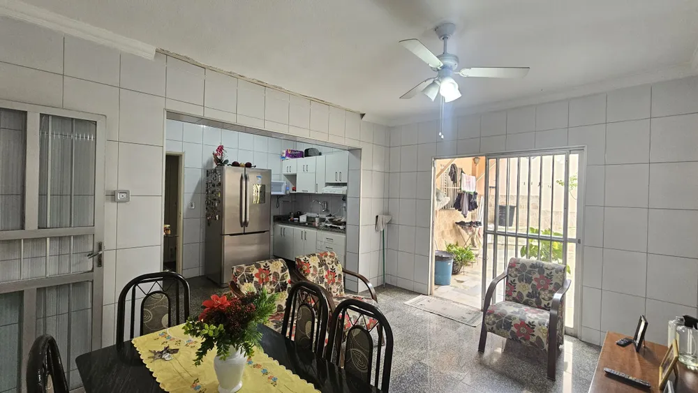 Casa, 3 quartos, 239 m² - Foto 9