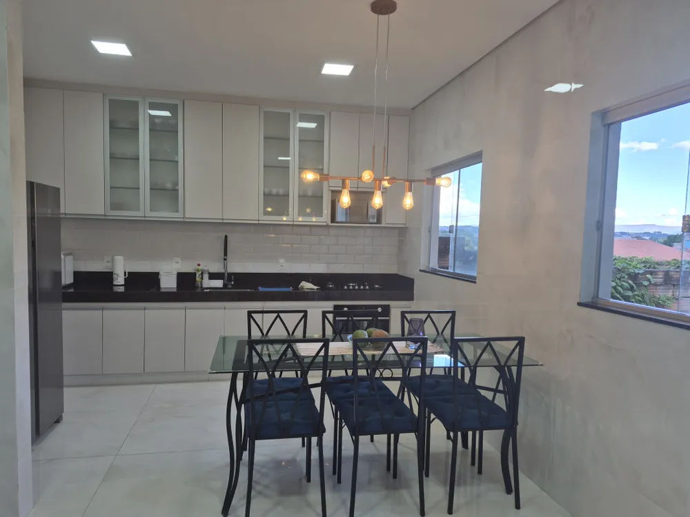 Casa, 2 quartos, 180 m² - Foto 1