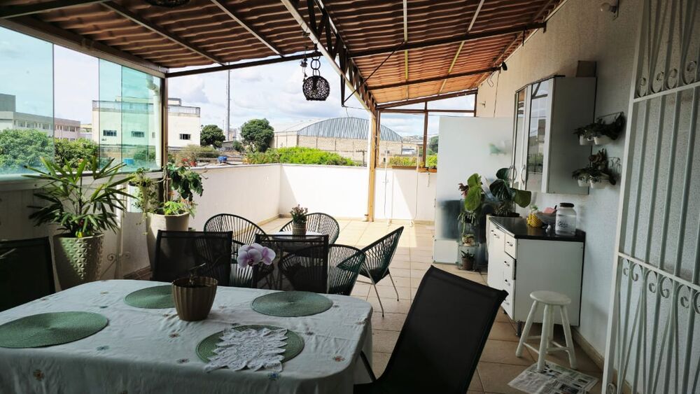 Cobertura à venda com 2 quartos, 87m² - Foto 1