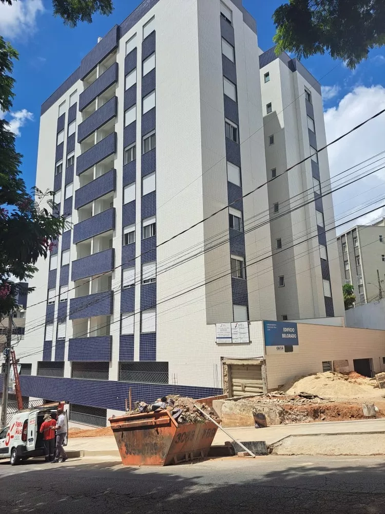 Apartamento à venda com 3 quartos, 80m² - Foto 1