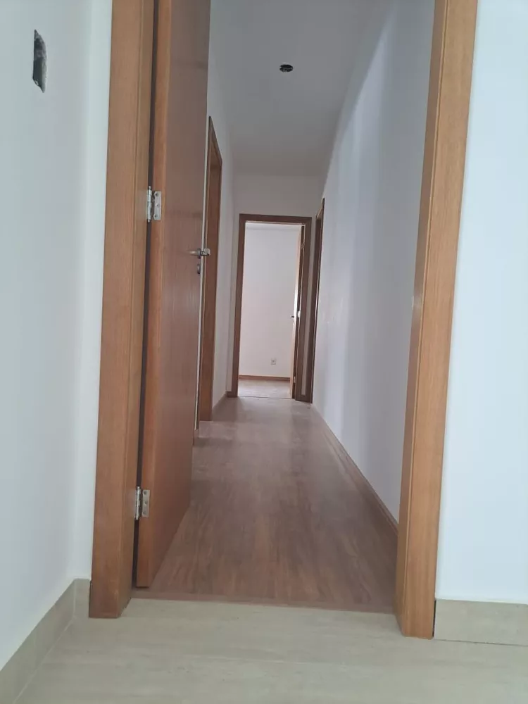 Apartamento à venda com 3 quartos, 80m² - Foto 7