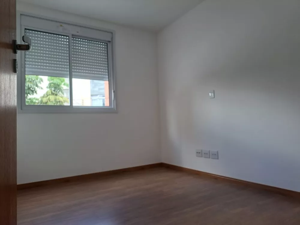 Apartamento à venda com 3 quartos, 80m² - Foto 9