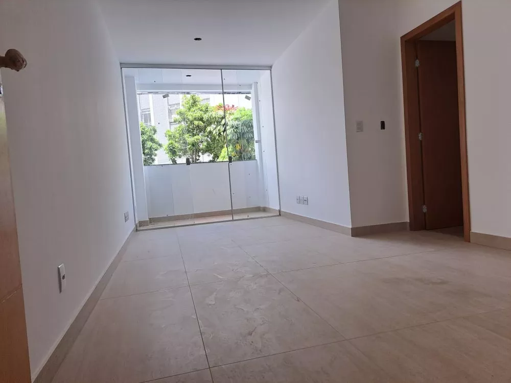 Apartamento à venda com 3 quartos, 80m² - Foto 6