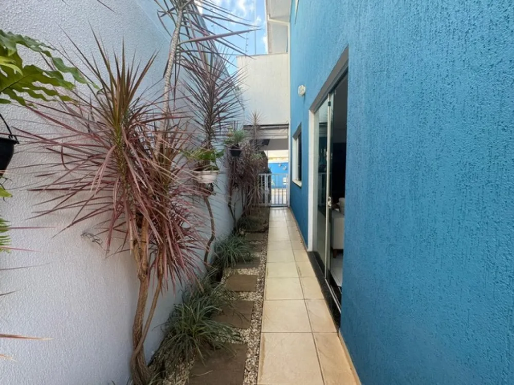 Casa, 4 quartos, 232 m² - Foto 1