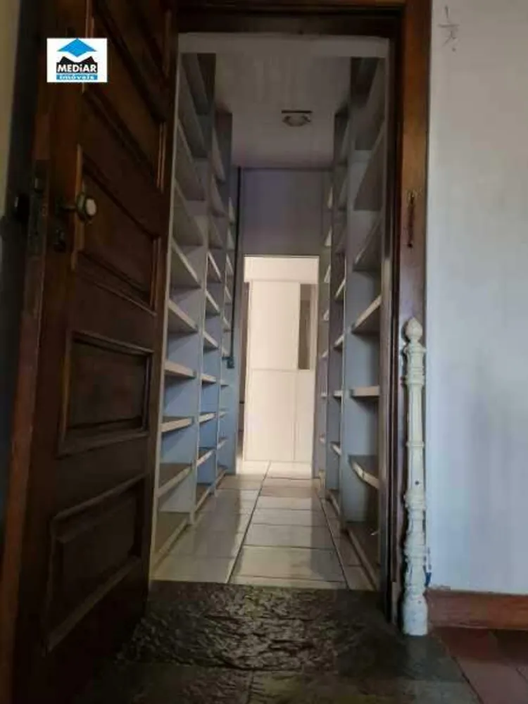 Casa, 5 quartos, 318 m² - Foto 9