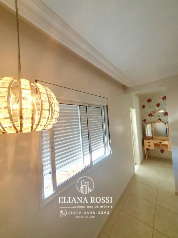 Casa, 4 quartos, 330 m² - Foto 2