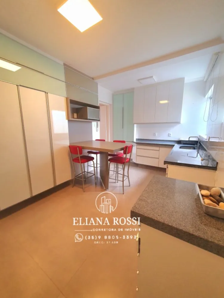 Casa, 4 quartos, 330 m² - Foto 4