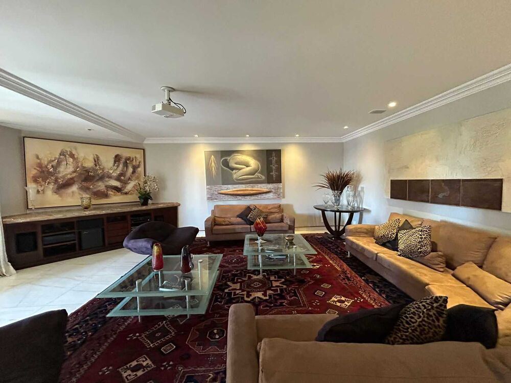 Apartamento à venda com 4 quartos, 367m² - Foto 2