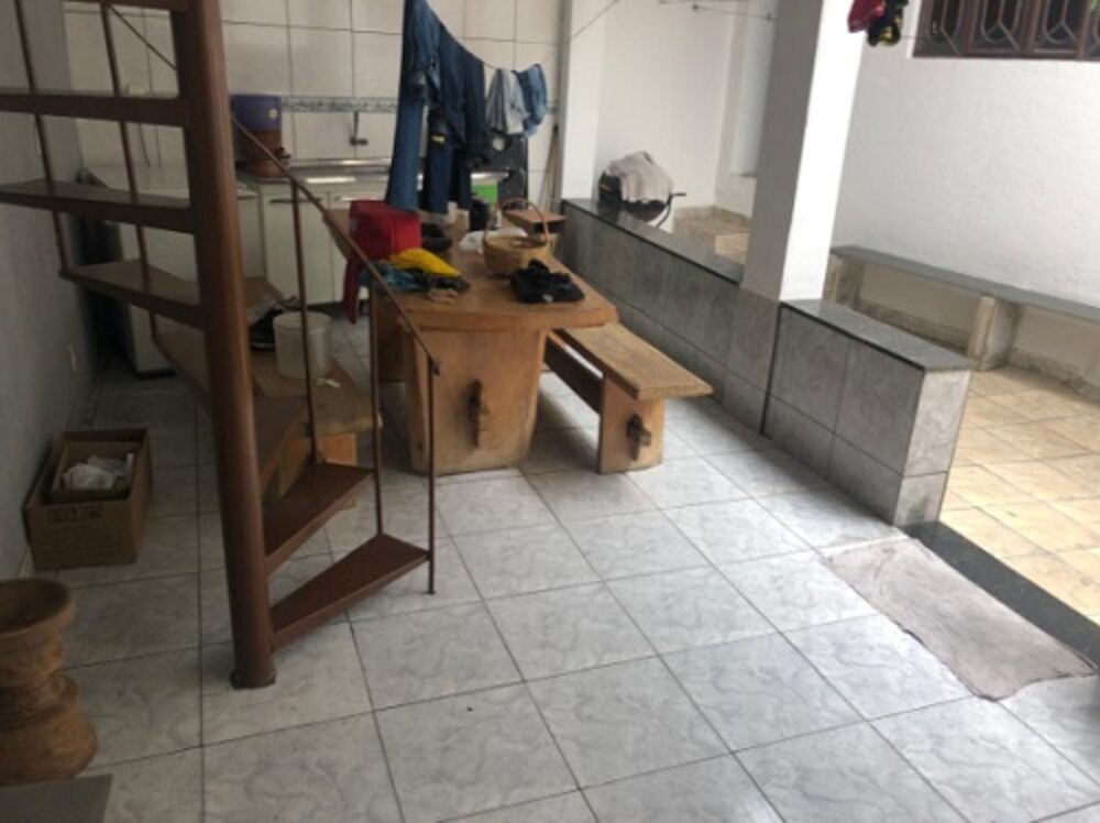 Casa para alugar com 3 quartos, 400m² - Foto 4