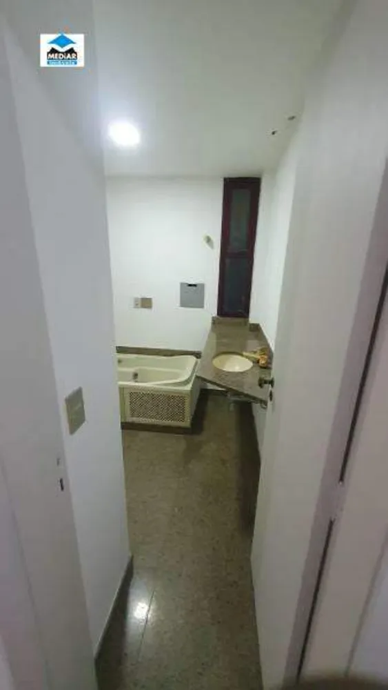 Cobertura, 4 quartos, 336 m² - Foto 11