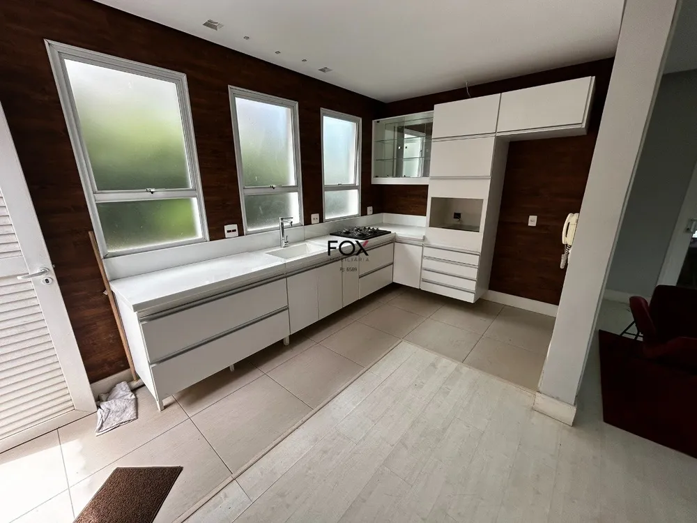 Casa, 4 quartos, 330 m² - Foto 11